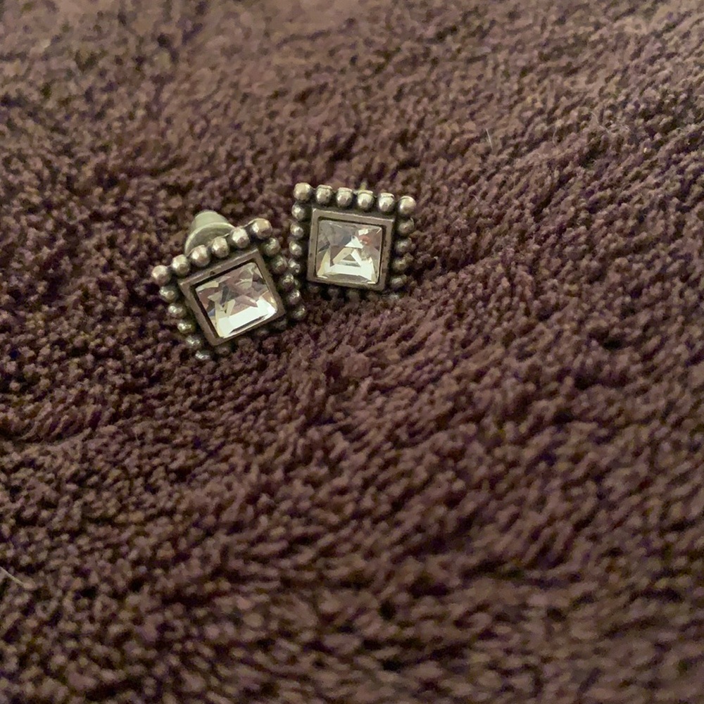 Square Brighton studs